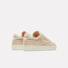 Lade das Bild in den Galerie-Viewer, REEBOK CLUB C 85