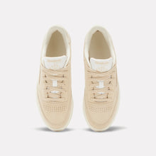 Lade das Bild in den Galerie-Viewer, REEBOK CLUB C 85