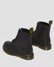 Lade das Bild in den Galerie-Viewer, DR. MARTENS 1460 GREASY