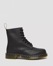 Lade das Bild in den Galerie-Viewer, DR. MARTENS 1460 GREASY