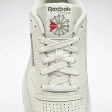 Lade das Bild in den Galerie-Viewer, REEBOK CLUB C 85