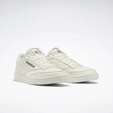 Lade das Bild in den Galerie-Viewer, REEBOK CLUB C 85
