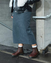 Lade das Bild in den Galerie-Viewer, DR MARTENS 2976 ALYSON DM'S WINTERGRIP CHELSEA BOOTS SNOWPLOW