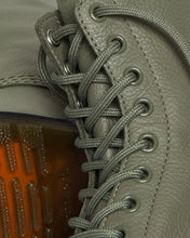 Lade das Bild in den Galerie-Viewer, DR. MARTENS 1460 PASCAL VIRGINIA KHAKI GREEN