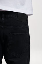 Lade das Bild in den Galerie-Viewer, 2Y STUDIOS GABRIE BASIC STRAIGHT JEANS WASHED BLACK WASHED BLACK Bild 6