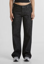 Lade das Bild in den Galerie-Viewer, 2Y STUDIOS TEYA LOW WAIST BASIC JEANS BLACK WASHED BLACK Bild 1