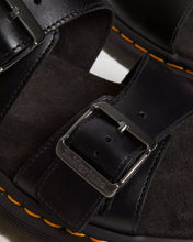Lade das Bild in den Galerie-Viewer, DR. MARTENS JOSEF BUCKLE SLIDE BLACK ANALINE
