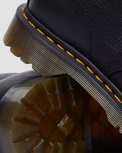 Lade das Bild in den Galerie-Viewer, DR MARTENS 1460 GRIZZLY GEFÜTTERT