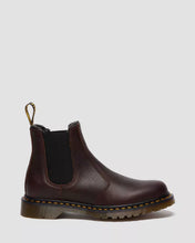 Lade das Bild in den Galerie-Viewer, DR. MARTENS 2976 GRIZZLY LEDER CHELSEA BOOT