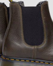 Lade das Bild in den Galerie-Viewer, DR MARTENS 2976 GRIZZLY CHELSEA BOOT GEFÜTTERT
