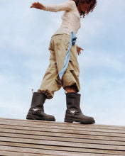 Lade das Bild in den Galerie-Viewer, DR. MARTENS ANISTONE HI BIKER BOOTS BURNISHED WAXY PULL UP WP
