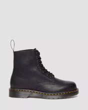 Lade das Bild in den Galerie-Viewer, DR. MARTENS 1460 PASCAL AMBASSADOR