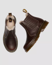 Lade das Bild in den Galerie-Viewer, DR. MARTENS 2976 LEONORE II GEFÜTTERT