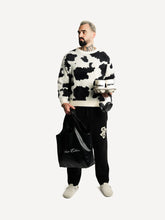 Lade das Bild in den Galerie-Viewer, ANOTHER COTTON LAB ANOTHER COW KNIT SWEATER