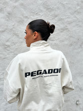 Lade das Bild in den Galerie-Viewer, PEGADOR VUKU LOGO OVERSIZED HALFZIP WASHED SALTY CREAM