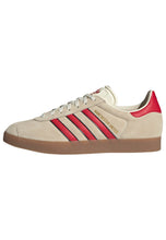 Load image into Gallery viewer, ADIDAS GAZELLE TERRACE ICON MANCHESTER UNITED