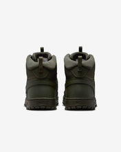 Lade das Bild in den Galerie-Viewer, NIKE COURT VISION MID WNTR