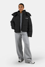Lade das Bild in den Galerie-Viewer, PEGADOR BLANCA PUFFER JACKET BLACK