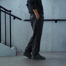 Lade das Bild in den Galerie-Viewer, NEW BALANCE 2002R PROTECTION PACK