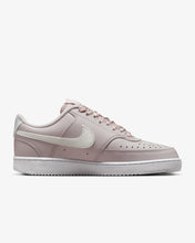 Lade das Bild in den Galerie-Viewer, NIKE W COURT VISION LOW NEXT NATURE