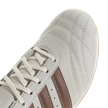Lade das Bild in den Galerie-Viewer, ADIDAS TAEKWONDO LACE W OWHITE/PREBRN/GUM3 Bild 5