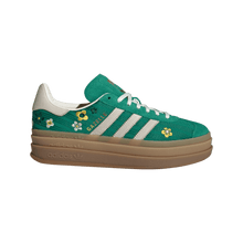 Lade das Bild in den Galerie-Viewer, ADIDAS X LIBERTY LONDON GAZELLE BOLD BGREEN/OWHITE/EQTYEL Bild 1