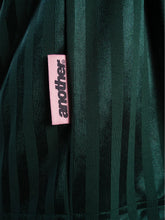 Lade das Bild in den Galerie-Viewer, ANOTHER COTTON LAB RAVE & ATHLETIC SOCCER JERSEY GREEN GREEN Bild 7