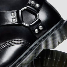 Load image into Gallery viewer, DR. MARTENS 1460 HARNESS BLACK ANALINE BLACK Bild 9
