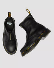Lade das Bild in den Galerie-Viewer, DR. MARTENS 1460 PASCAL VIRGINIA FRONT ZIP BLACK Bild 3