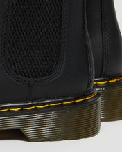 Lade das Bild in den Galerie-Viewer, DR. MARTENS 2976 J SOFTY BLACK Bild 6