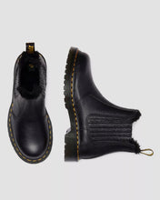 Lade das Bild in den Galerie-Viewer, DR. MARTENS 2976 LEONORE II SOFT GEFÜTTERT BLACK Bild 3