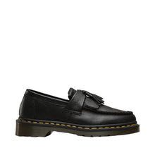 Lade das Bild in den Galerie-Viewer, DR. MARTENS ADRIAN VIRGINIA TASSEL LOAFER BLACK Bild 1