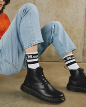 Lade das Bild in den Galerie-Viewer, DR. MARTENS CREWSON CHUKKA BLACK BLACK Bild 2