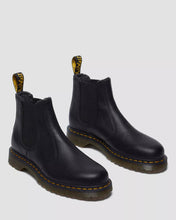 Lade das Bild in den Galerie-Viewer, DR MARTENS 2976 GRIZZLY CHELSEA BOOT GEFÜTTERT BLACK Bild 6