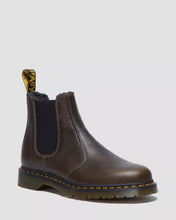 Lade das Bild in den Galerie-Viewer, DR MARTENS 2976 GRIZZLY CHELSEA BOOT GEFÜTTERT DMS OLIVE GRIZZLY Bild 9