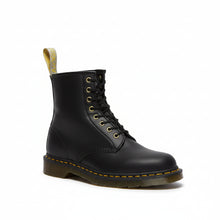 Lade das Bild in den Galerie-Viewer, DR. MARTENS VEGAN 1460 BLACK FELIX RUB OFF BLACK FELIX RUB OFF Bild 2