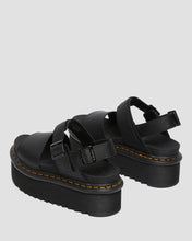 Lade das Bild in den Galerie-Viewer, DR. MARTENS VOSS QUAD PLATTFORM - Bild 5