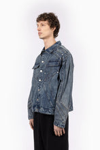 Lade das Bild in den Galerie-Viewer, FAVELA HEAVY CUTLINE BLUE WAVE WASHED DENIM JACKET WASH BLUE DENIM Bild 4