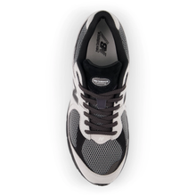 Lade das Bild in den Galerie-Viewer, NEW BALANCE 2002R BLACK Bild 3
