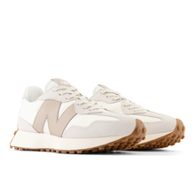 Lade das Bild in den Galerie-Viewer, NEW BALANCE 327 MOONBEAM Bild 2