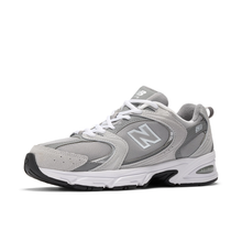 Lade das Bild in den Galerie-Viewer, NEW BALANCE 530 RAINCLOUD / SHADOW GREY / SILVER ME Bild 9