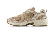 Lade das Bild in den Galerie-Viewer, NEW BALANCE 530 FLAT TAUPE Bild 3