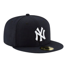 Lade das Bild in den Galerie-Viewer, NEW ERA 59FIFTY AUTHENTIC FITTED CAP NEW YORK YANKEES - Bild 3