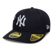 Lade das Bild in den Galerie-Viewer, NEW ERA 59FIFTY FITTED CAP EST NEW YORK YANKEES - Bild 4