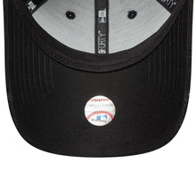 Lade das Bild in den Galerie-Viewer, NEW ERA FLORAL 9FORTY WOMEN CAP NEW YORK YANKEES BLACK Bild 5