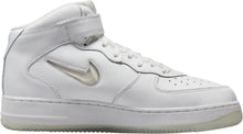 Lade das Bild in den Galerie-Viewer, NIKE AIR FORCE 1 MID '07 SUMMIT WHITE/LIGHT BONE-SUMMIT WHITE Bild 4
