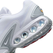 Lade das Bild in den Galerie-Viewer, NIKE AIR MAX DN WHITE/WHITE-WHITE-METALLIC SIL Bild 4