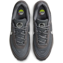 Lade das Bild in den Galerie-Viewer, NIKE AIR MAX VERSE SMOKE GREY/PHOTON DUST-IRON GR SMOKE GREY/PHOTON DUST-IRON GR Bild 5