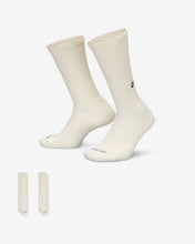 Load image into Gallery viewer, NIKE EVERYDAY CUSHIONED CREW SOCKEN 2ER PACK SAIL/BLACK Bild 1