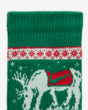 Load image into Gallery viewer, NIKE EVERYDAY PLUS CUSHIONED WINTER WONDERLAND CREW SOCKEN 2ER PACK MULTI-COLOR Bild 3